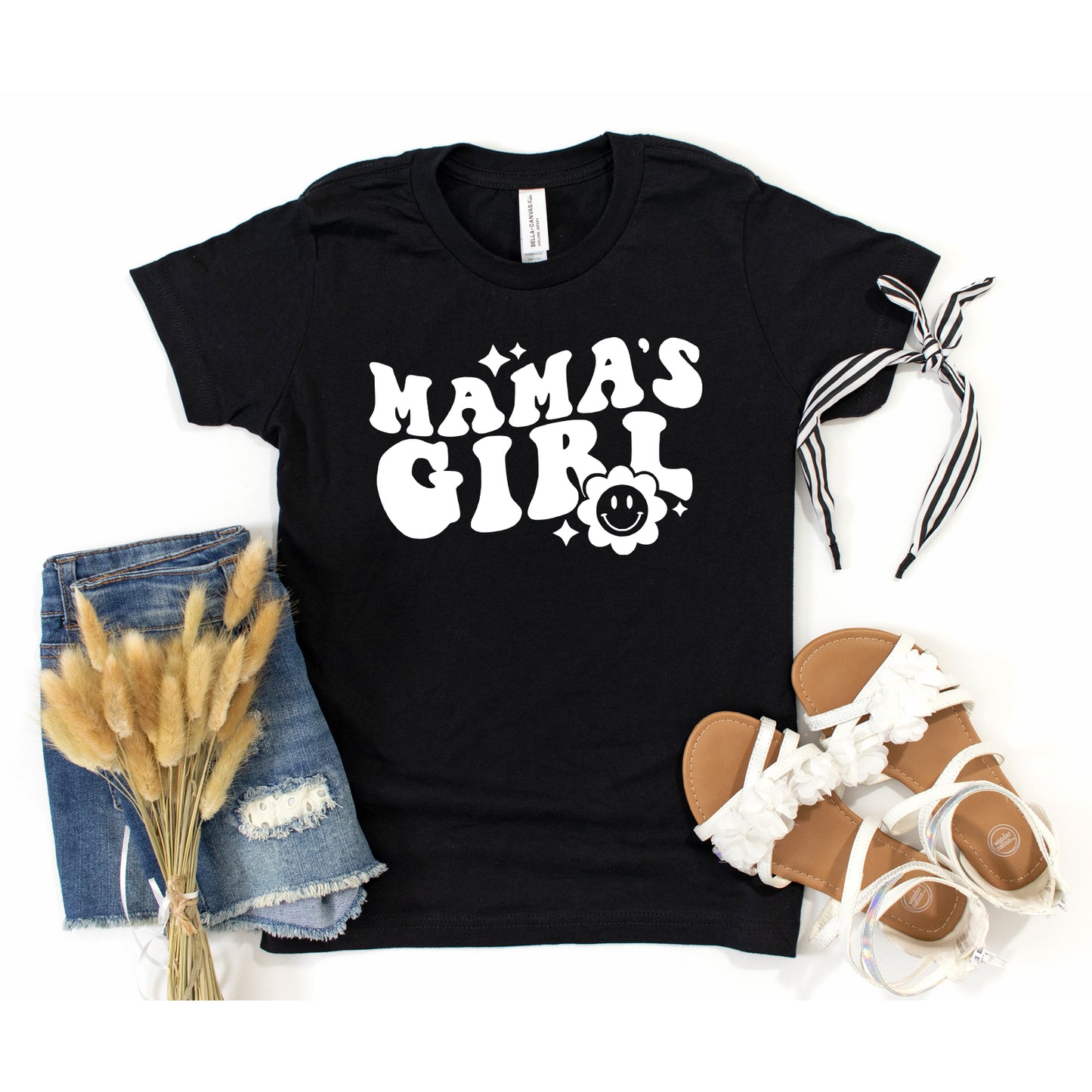 Mama's Girl Flower | Youth Short Sleeve Crew Neck