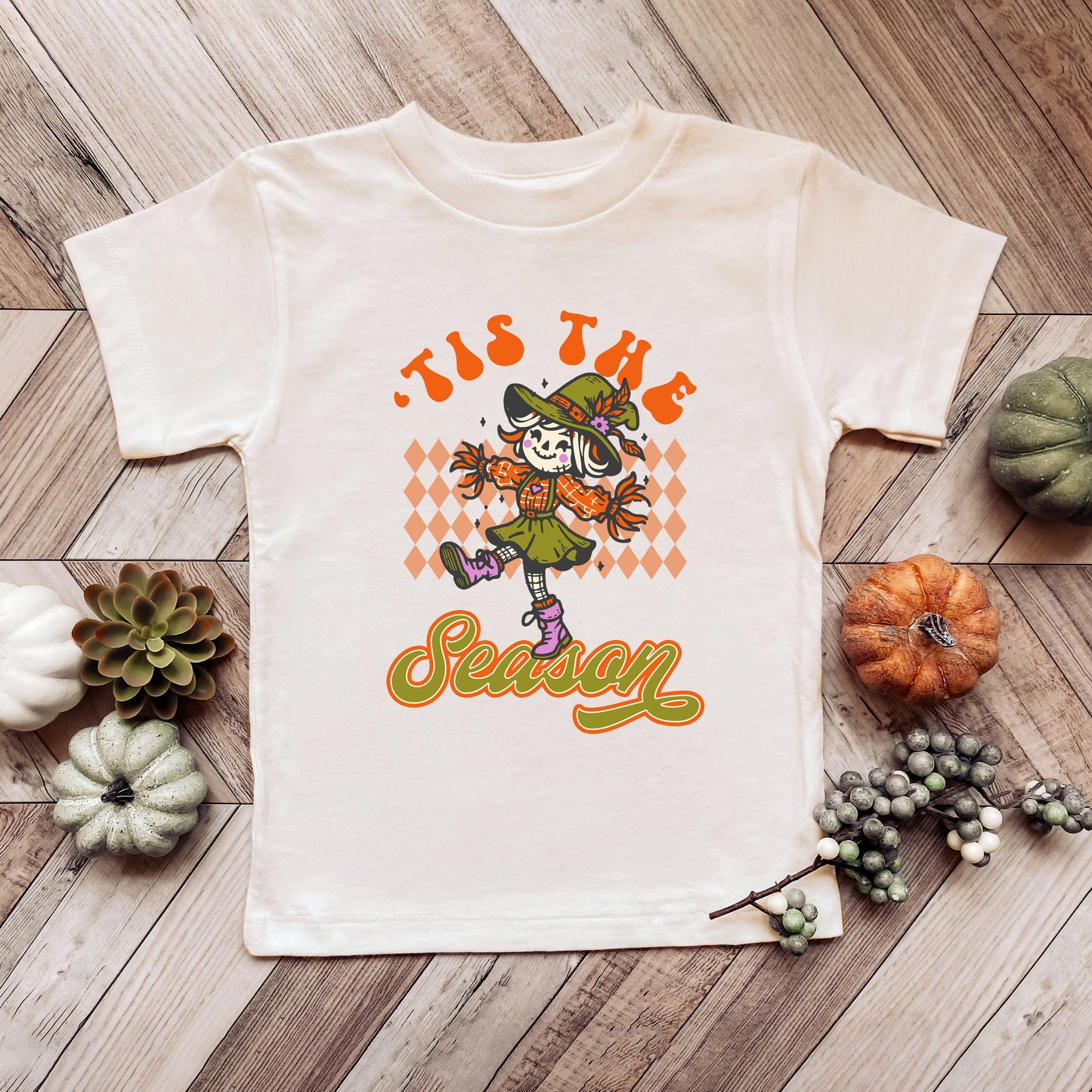 Tis The Season Scarecrow | Youth Graphic Short Sleeve Tee