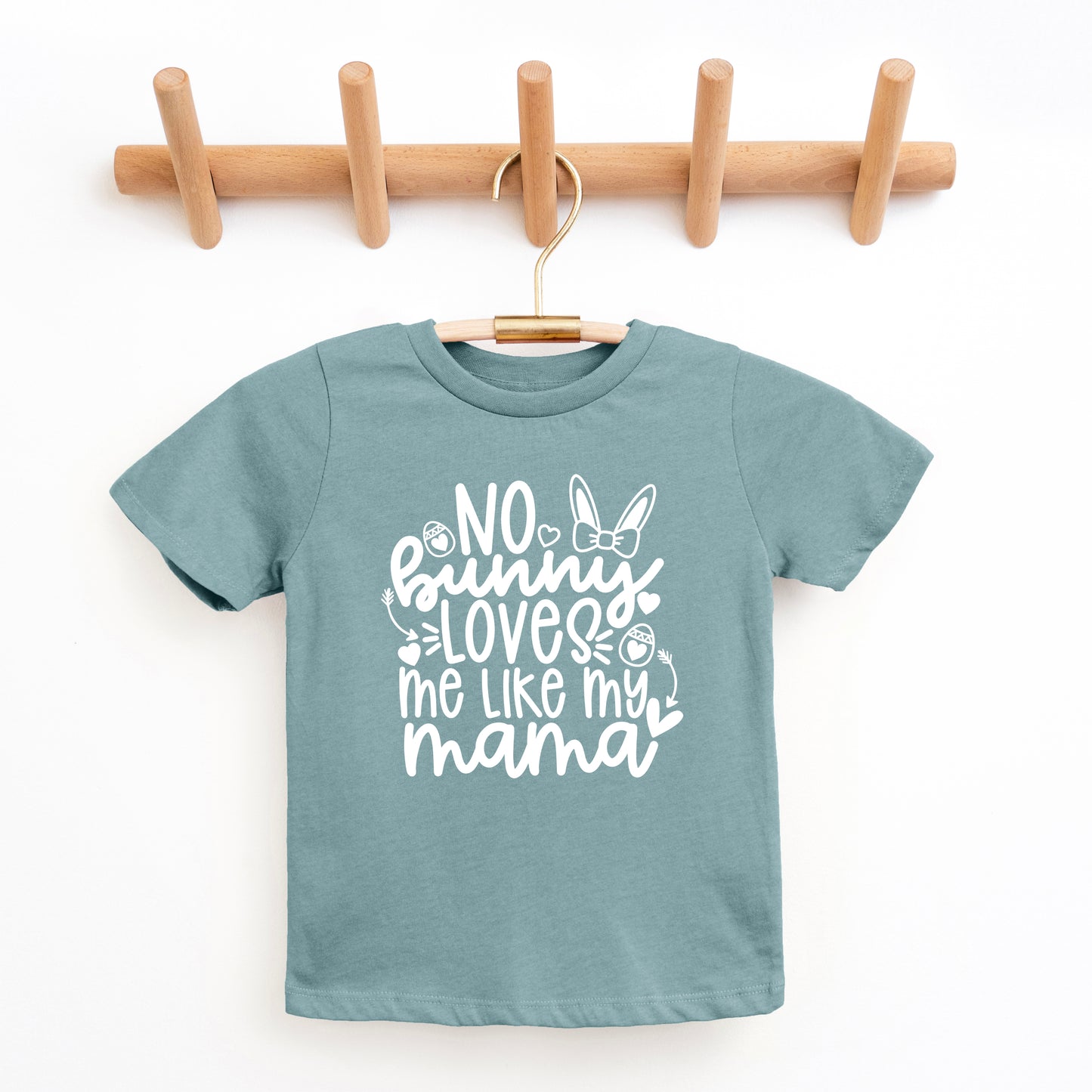 No Bunny Loves Me Like Mama | Youth Graphic Short Sleeve Tee