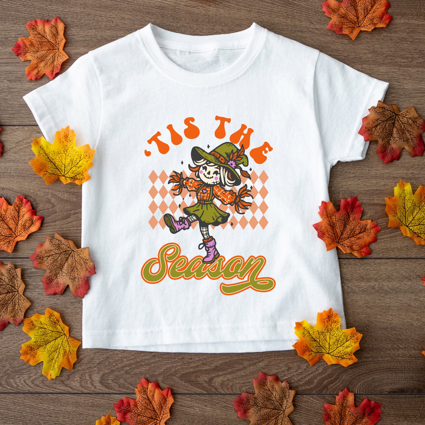 Tis The Season Scarecrow | Youth Graphic Short Sleeve Tee