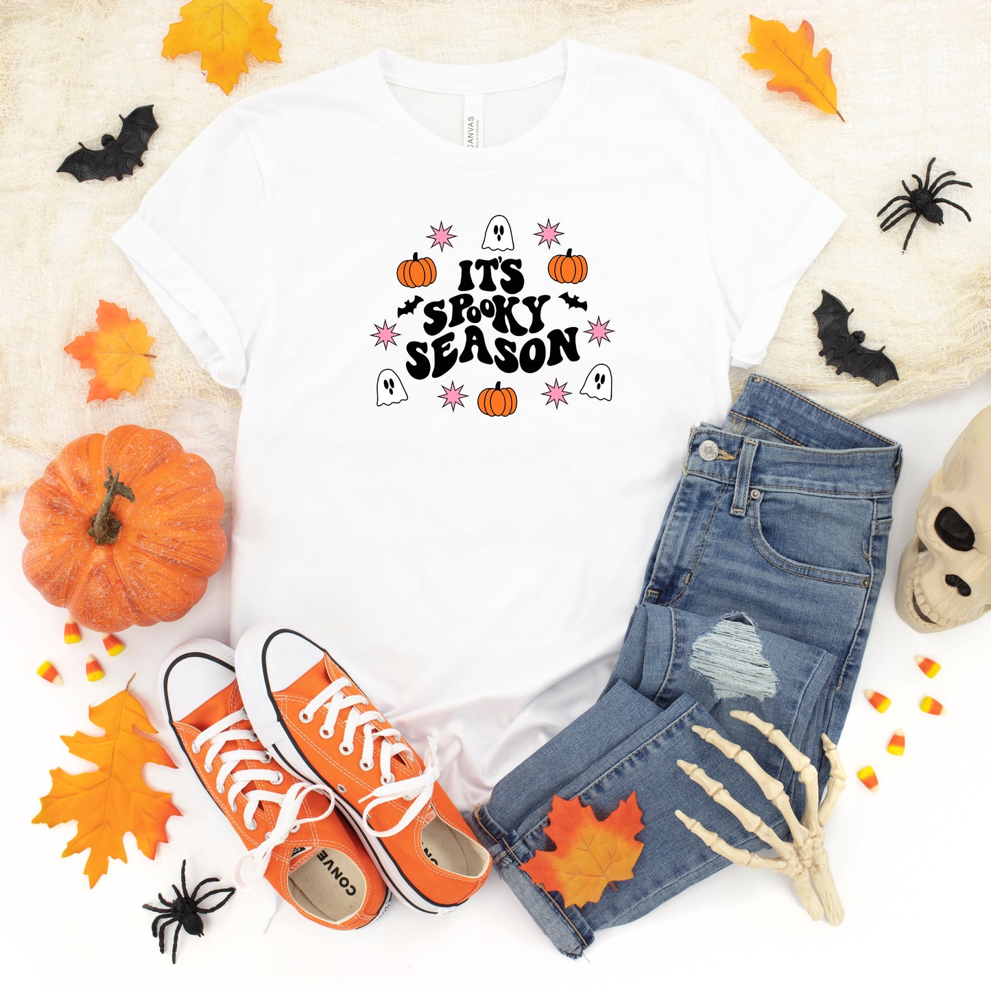 It's Spooky Season Ghost | Youth Short Sleeve Crew Neck
