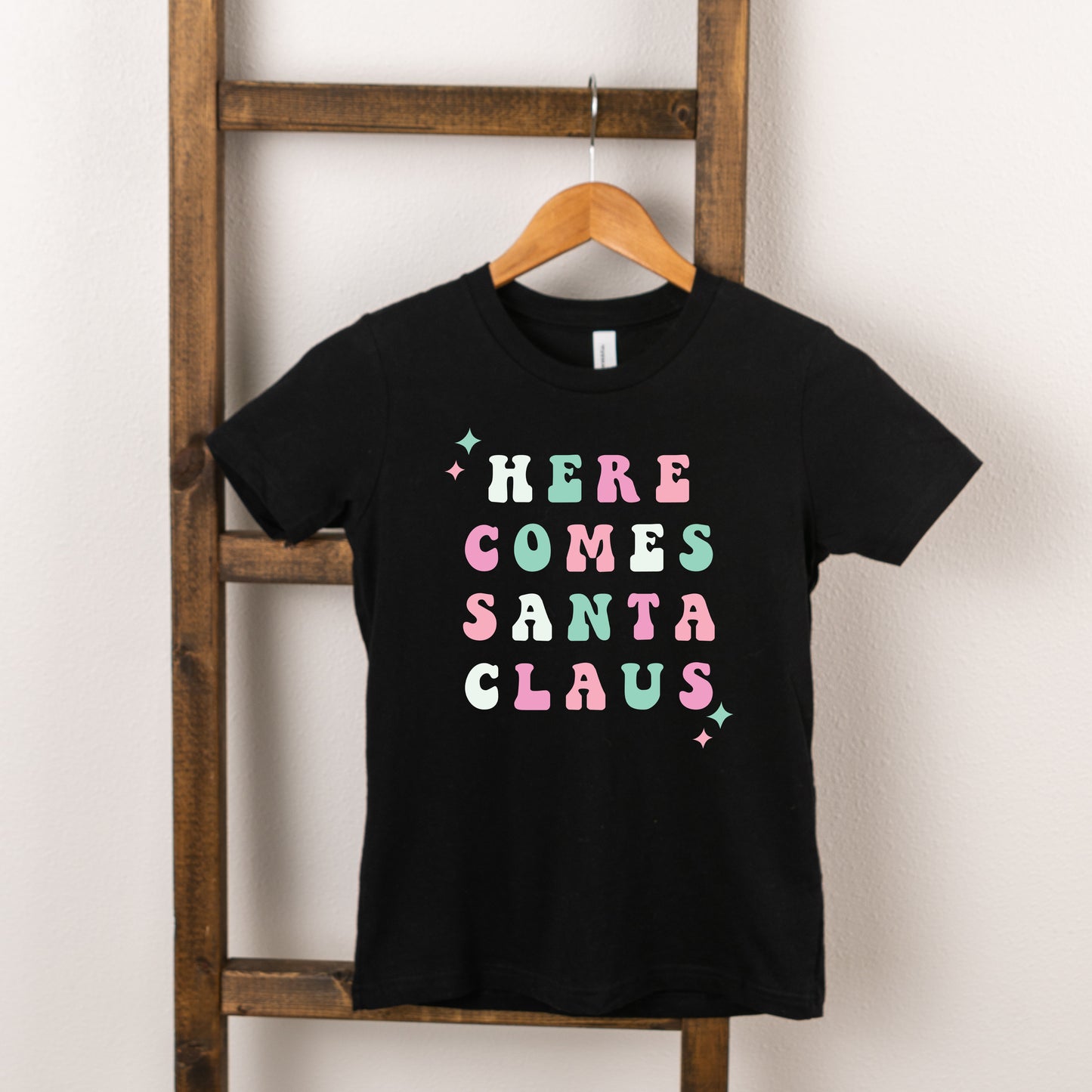 Here Comes Santa Claus | Toddler Graphic Short Sleeve Tee