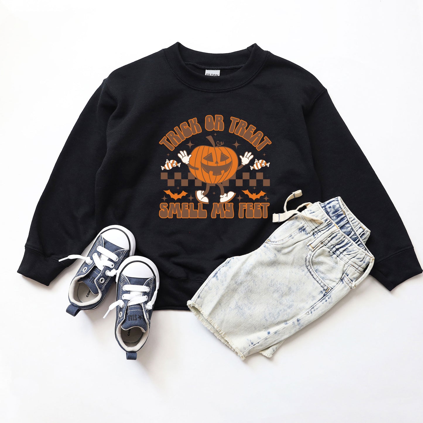 Smell My Feet Checkered | Youth Graphic Sweatshirt