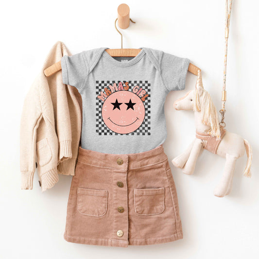 Mama's Girl Checkered Smiley Face | Baby Graphic Short Sleeve Onesie