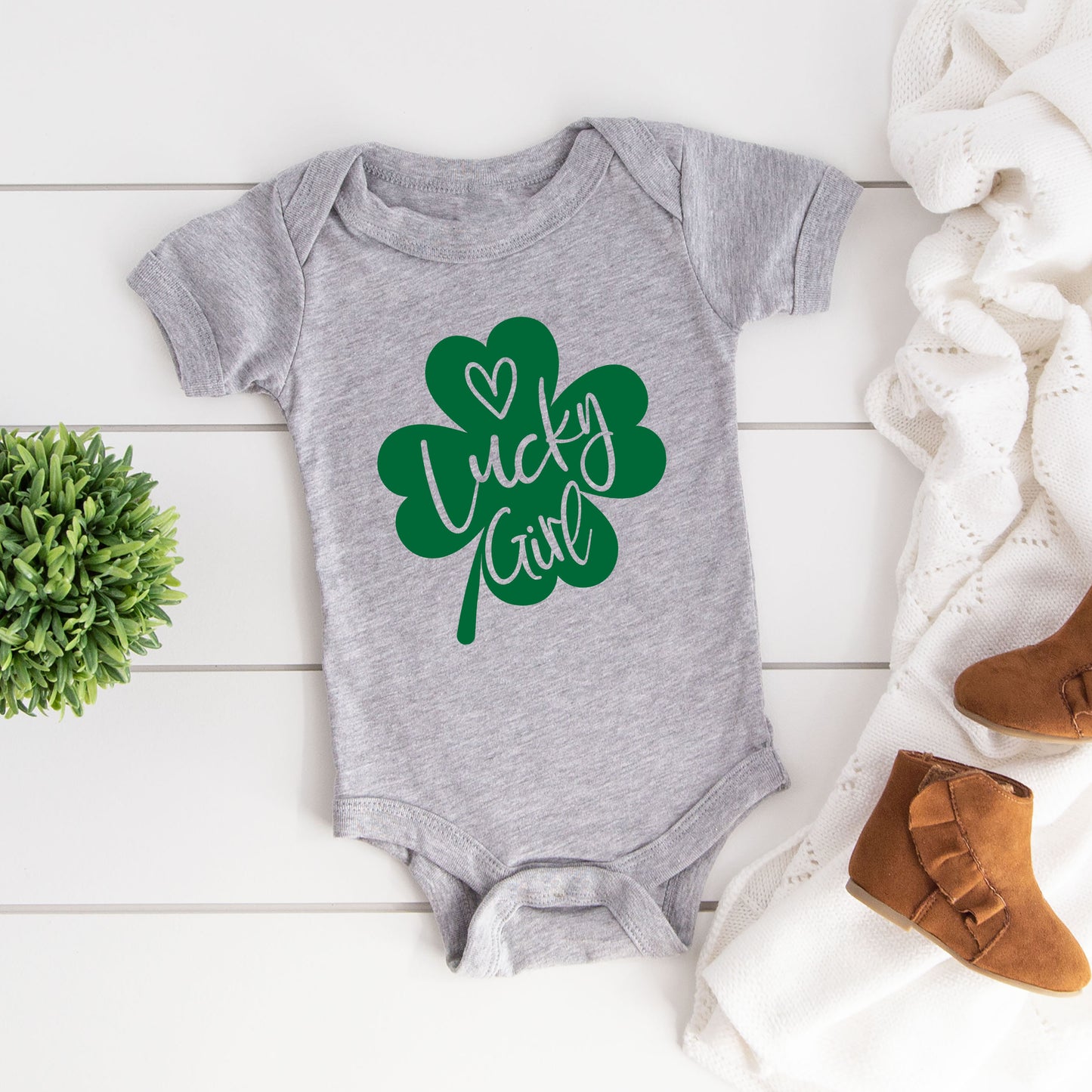 One Lucky Girl Heart | Baby Graphic Short Sleeve Onesie