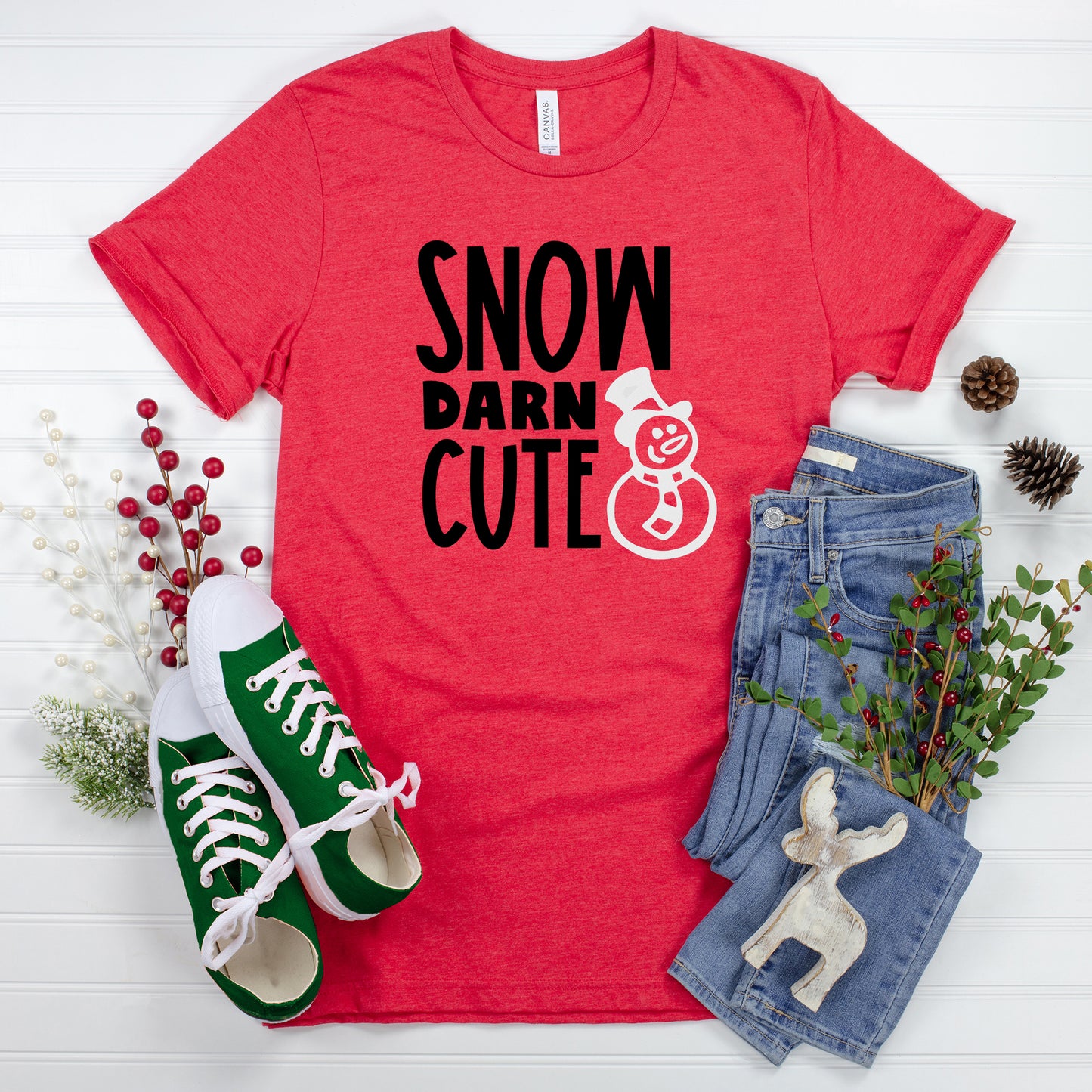 Snow Darn Cute Glitter | Youth Graphic Short Sleeve Tee