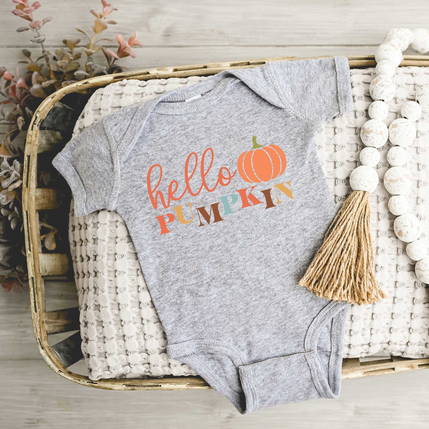 Cursive Hello Pumpkin | Baby Graphic Short Sleeve Onesie