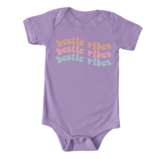 Bestie Vibes Wavy | Baby Graphic Short Sleeve Onesie