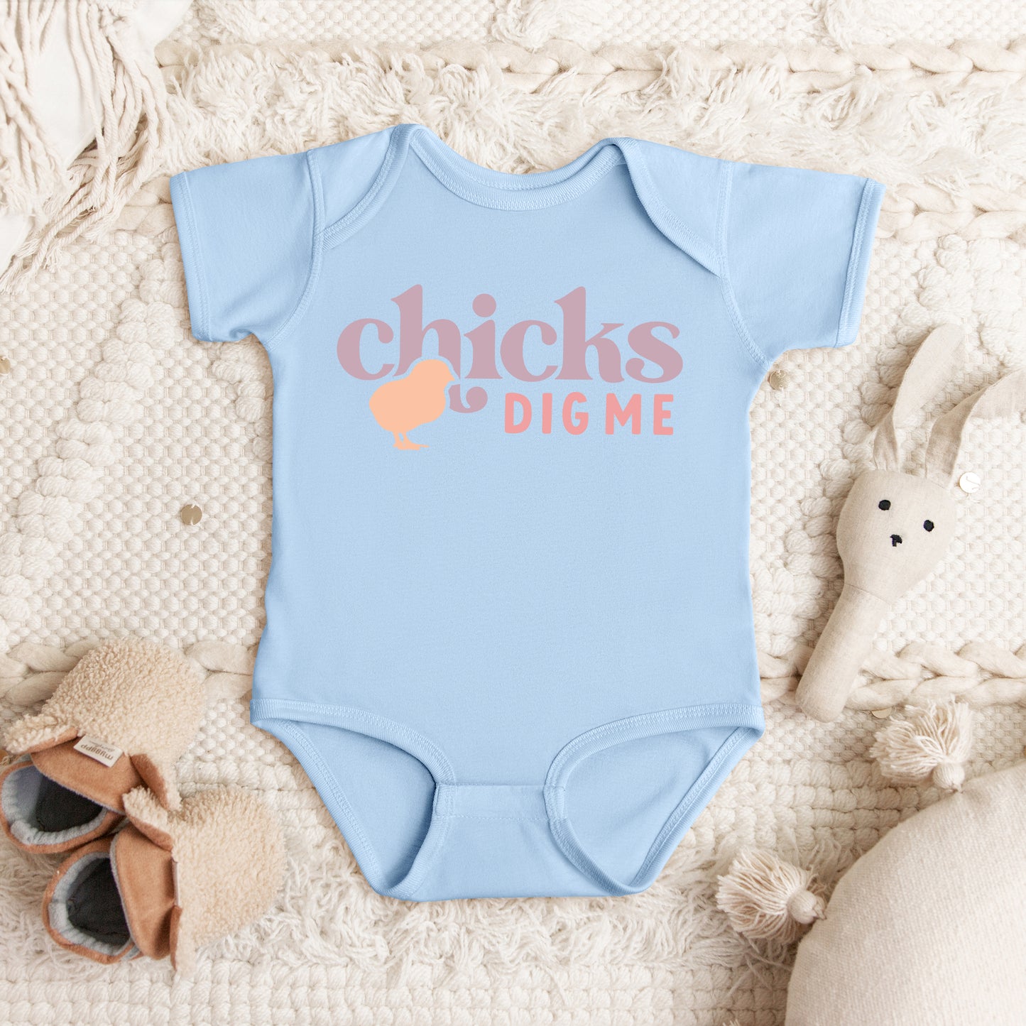 Chicks Dig Me | Baby Graphic Short Sleeve Onesie