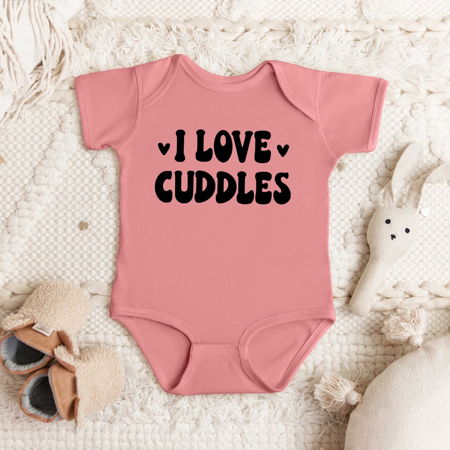 I Love Cuddles | Baby Graphic Short Sleeve Onesie