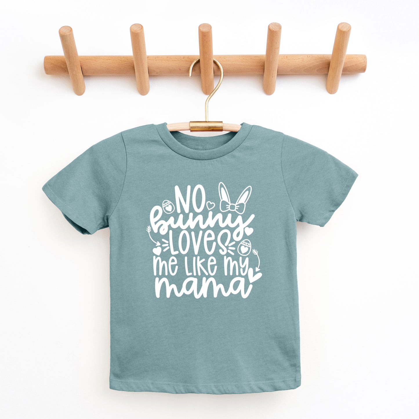 No Bunny Loves Me Like Mama | Youth Graphic Short Sleeve Tee