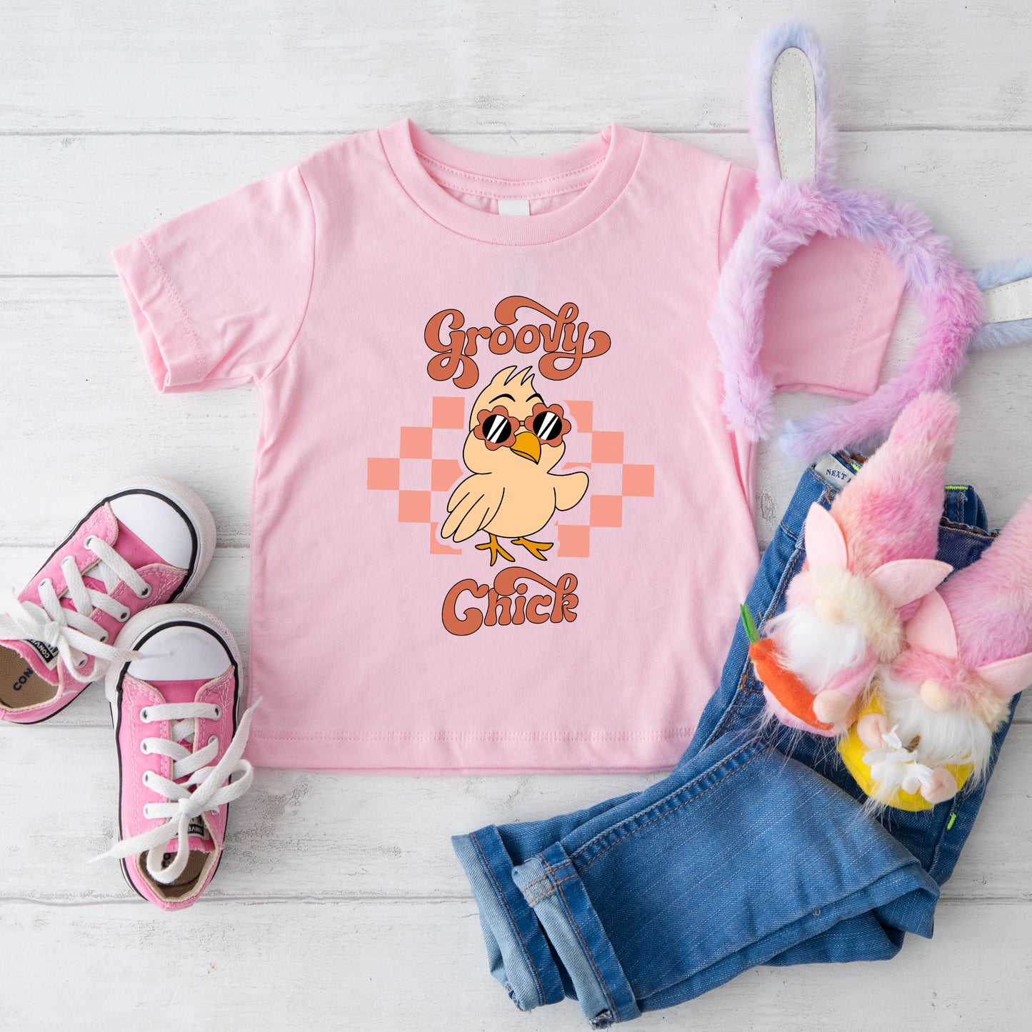 Groovy Chick Checkered | Toddler Graphic Short Sleeve Tee