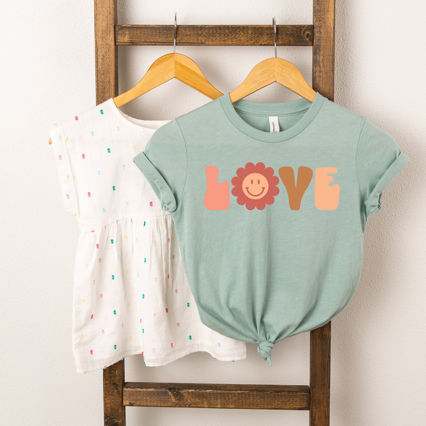 Love Daisy | Youth Graphic Short Sleeve Tee