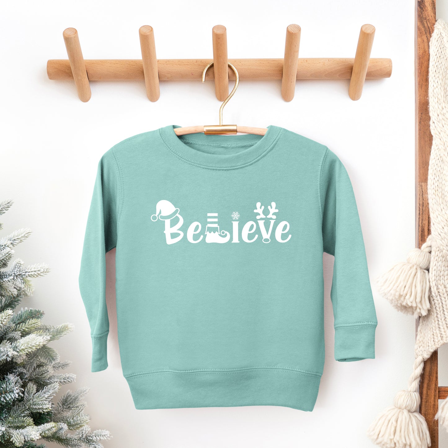 Believe Christmas | Youth Ultra-Soft Graphic Sweatshirt