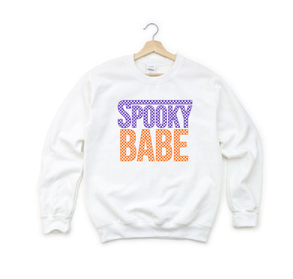 Spooky Babe Checkered | Youth Graphic Sweatshirt