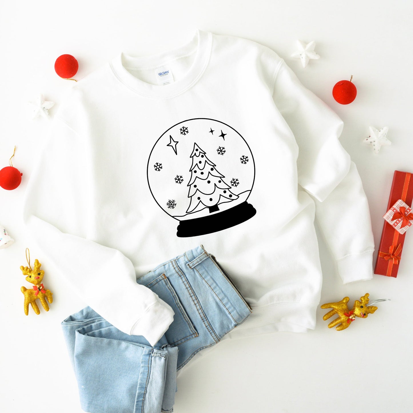 Christmas Snow Globe | Youth Sweatshirt