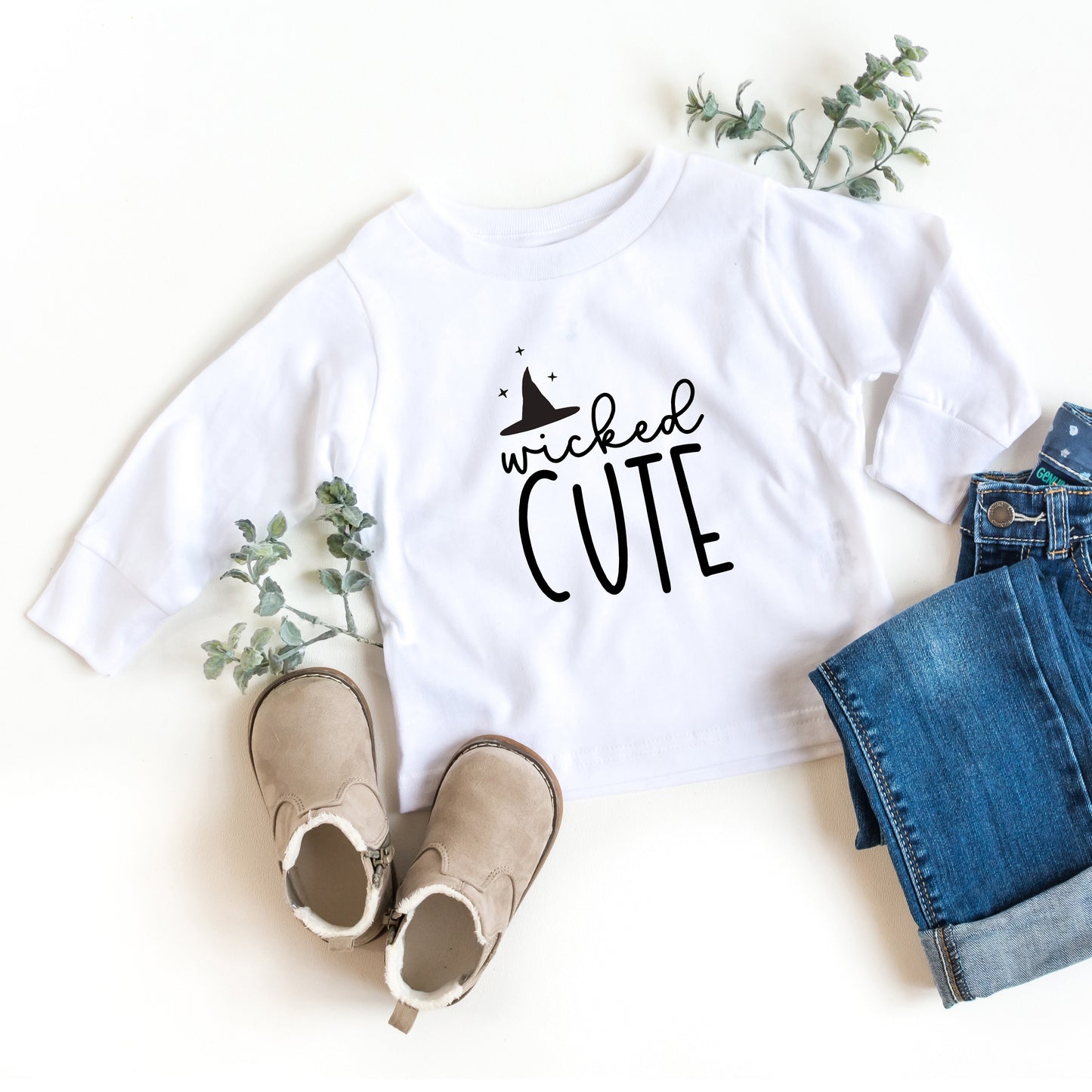 Wicked Cute Stars | Youth Graphic Long Sleeve Tee